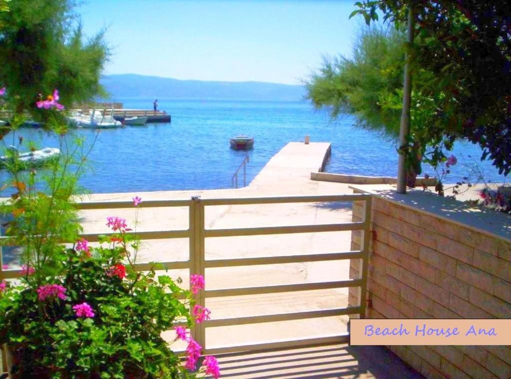 Beach House - Apartments Ana Дуче Экстерьер фото